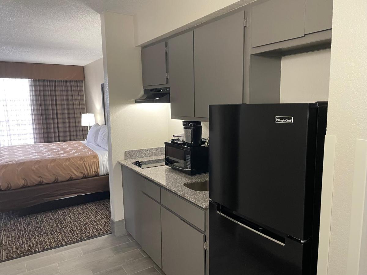 Quality Inn & Suites Spring Lake - Fayetteville Near Fort Bragg Экстерьер фото
