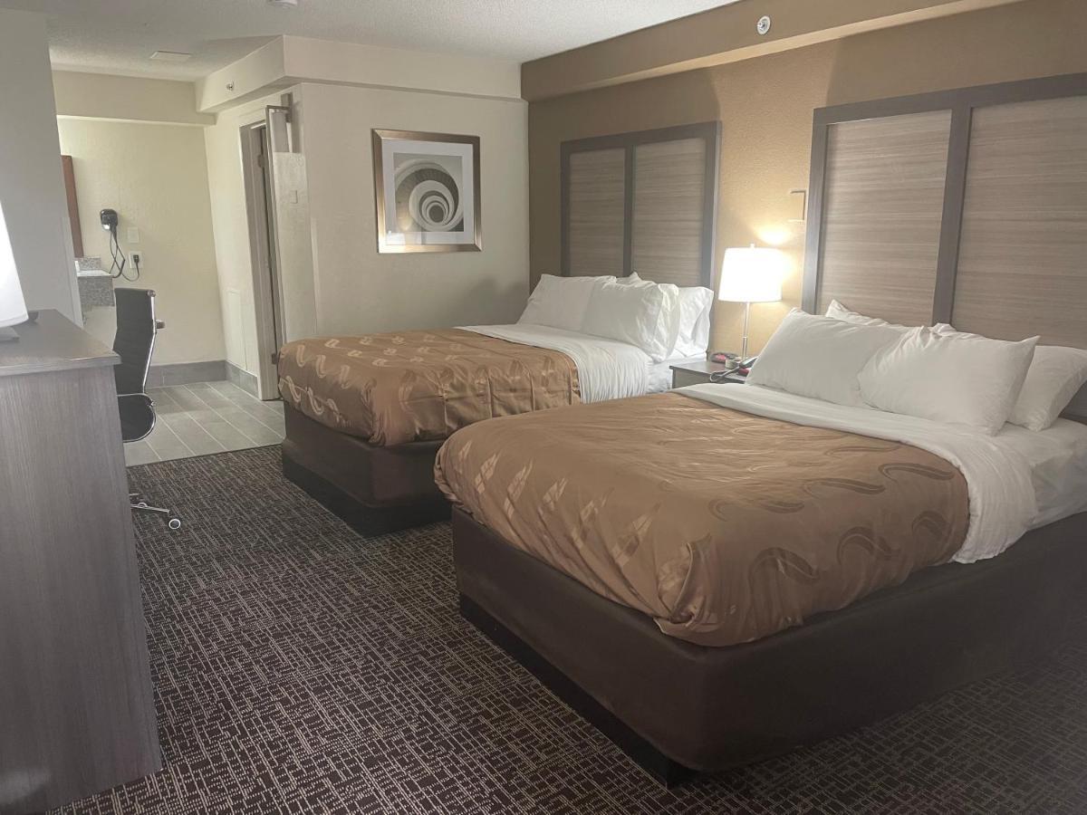 Quality Inn & Suites Spring Lake - Fayetteville Near Fort Bragg Экстерьер фото