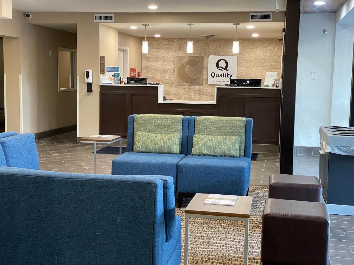 Quality Inn & Suites Spring Lake - Fayetteville Near Fort Bragg Экстерьер фото