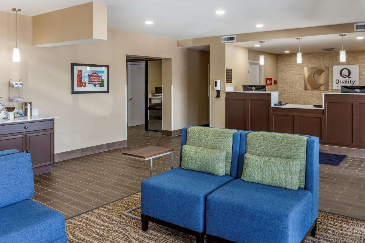 Quality Inn & Suites Spring Lake - Fayetteville Near Fort Bragg Экстерьер фото